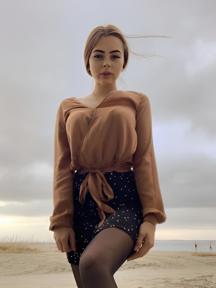 Индивидуалка Анюта, доступна для личного знакомства от 10000 руб