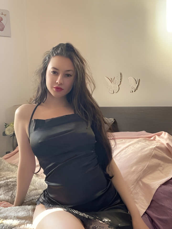 Индивидуалка Эмиля, доступна для личного знакомства от 2000 руб