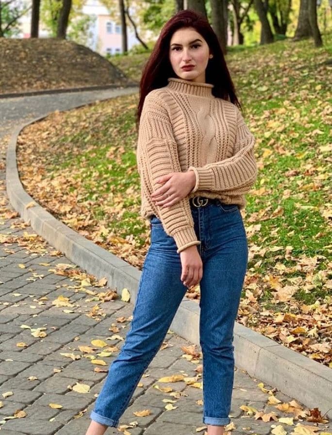 Индивидуалка 🎥 Эльвира, доступна для личного знакомства от 5000 руб