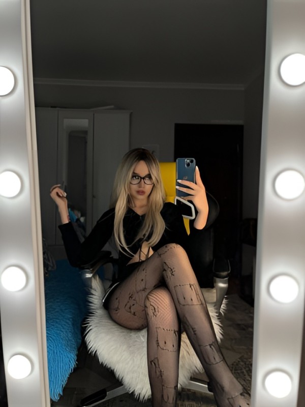 Фариза привлекательная девушка из Сергиева посада цена от 3000 руб