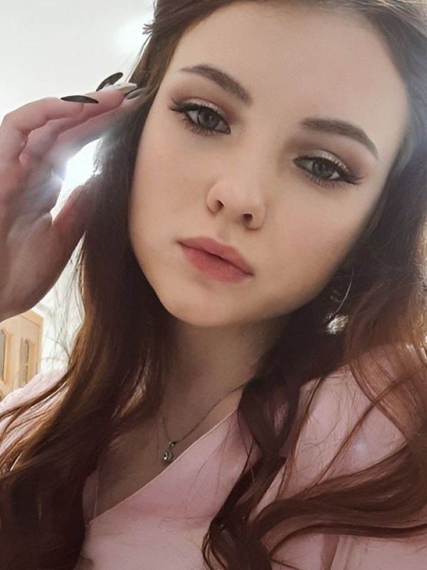 Любовь привлекательная девушка из Сергиева посада цена от 10000 руб