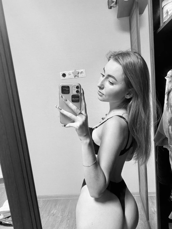 Настя привлекательная девушка из Сергиева посада цена от 3000 руб