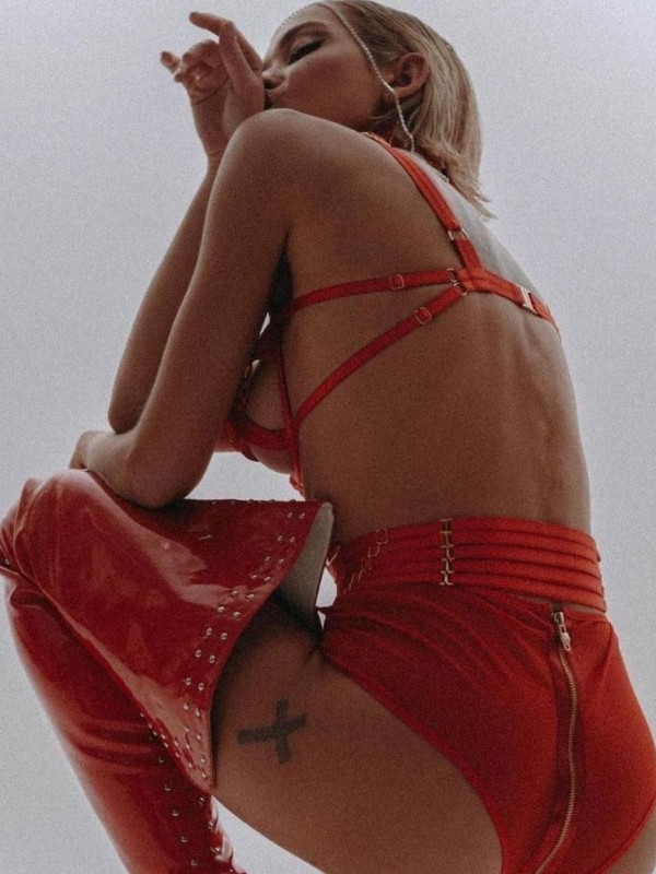 Луиза привлекательная девушка из Сергиева посада цена от 4500 руб